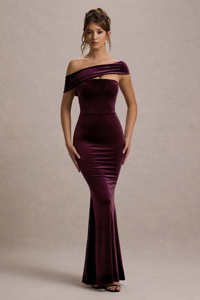 Candela | Vestido largo asimétrico Bardot de terciopelo color burdeos