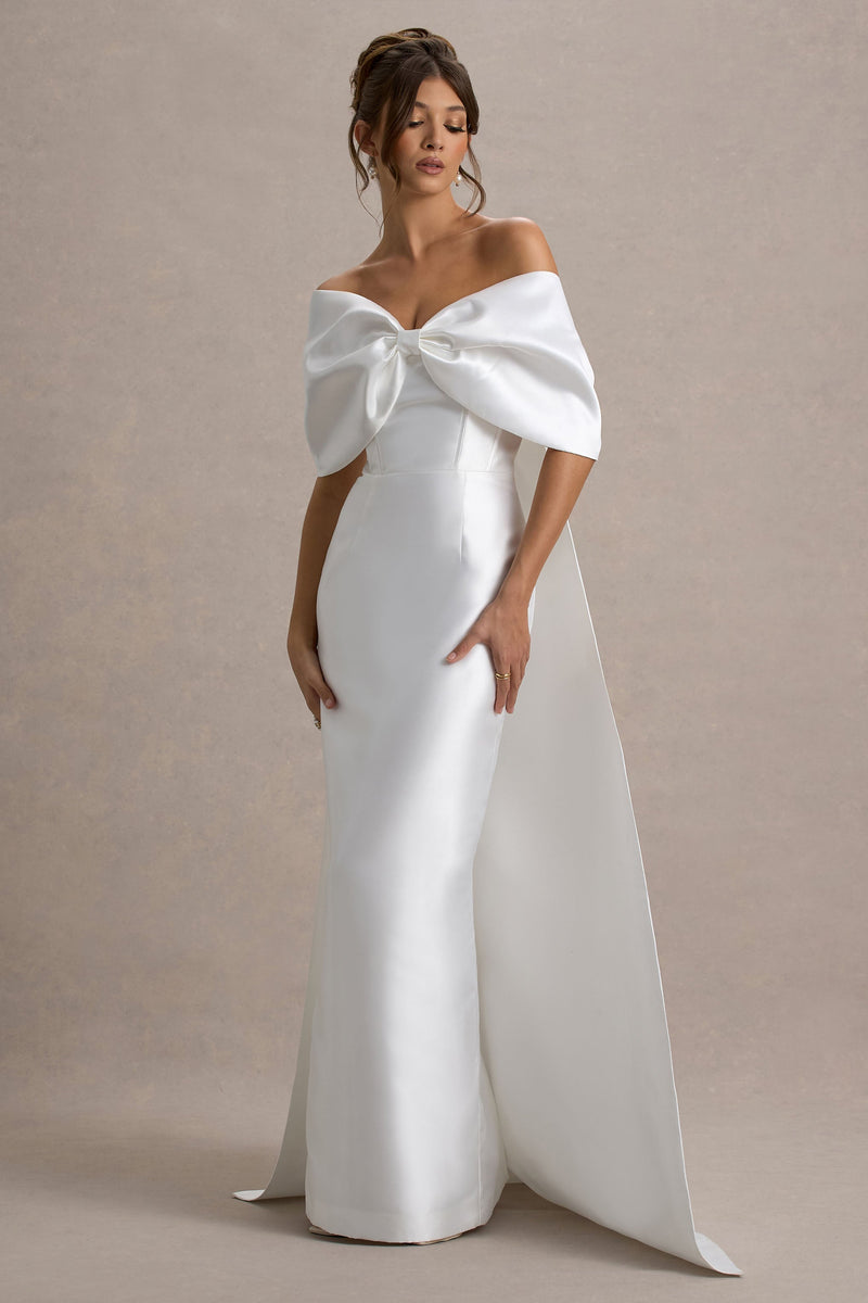 Wanting More | Vestido maxi tipo capa de satén blanco roto con lazo extragrande