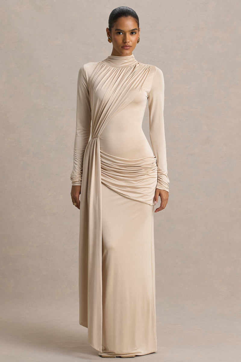 Romi | Vestido largo color champán con cuello alto y detalles fruncidos
