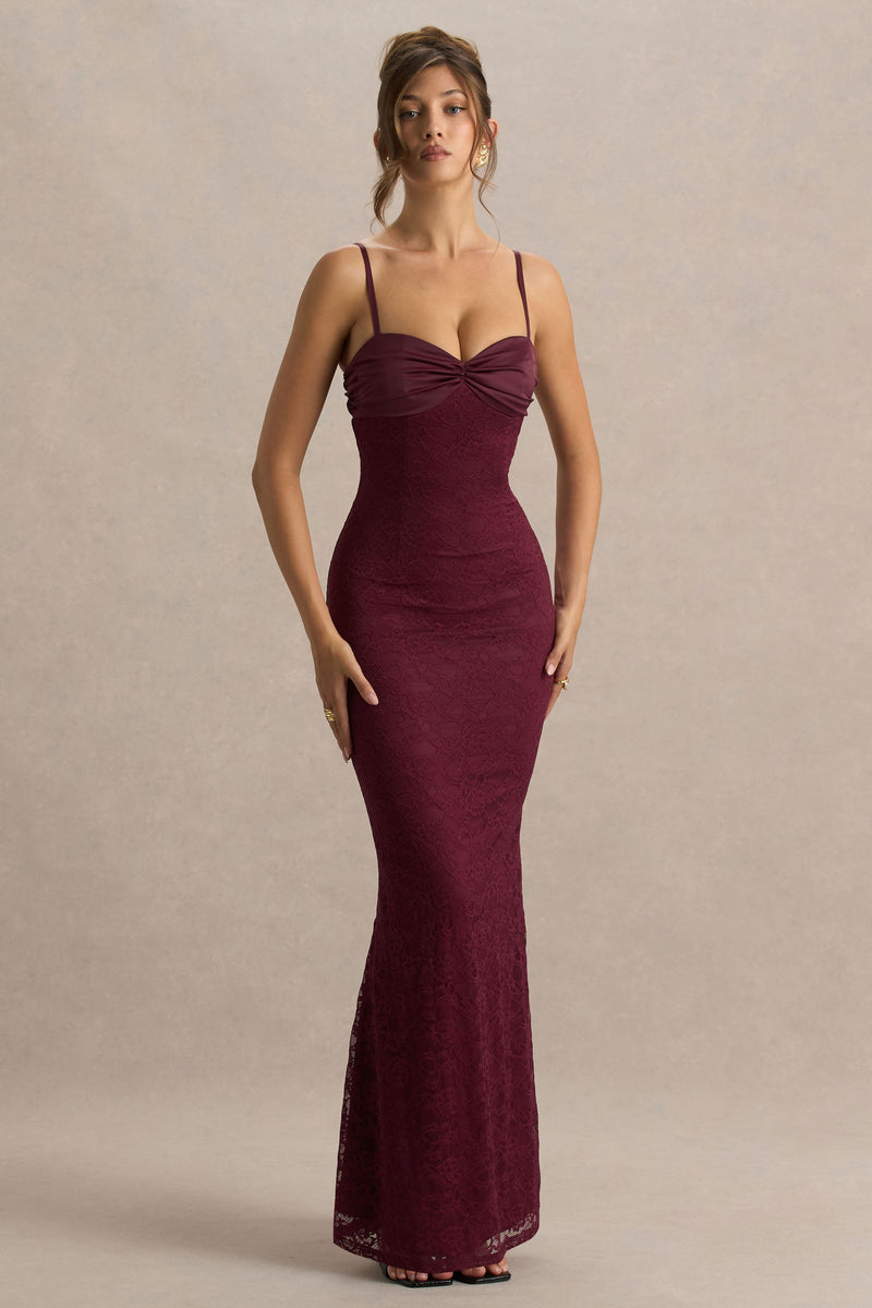 Juana | Vestido maxi de satén burdeos con encaje y escote corazón