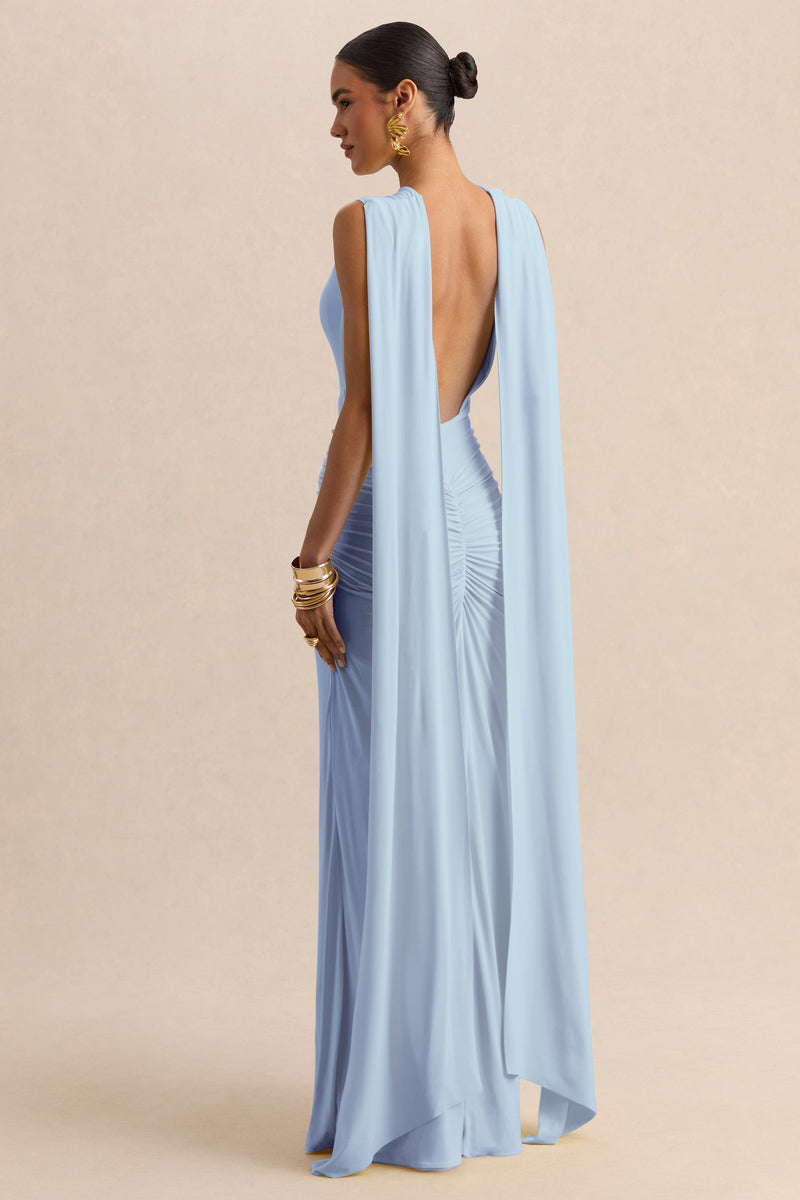 Premiere | Vestido largo azul empolvado con cuello barco, mangas tipo capa y espalda descubierta