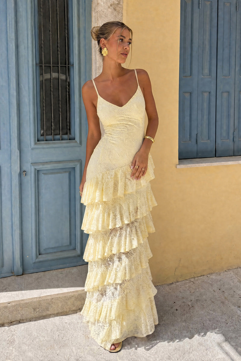 Avelisse | Vestido maxi de encaje amarillo limón con escote en V pronunciado y detalles de volantes