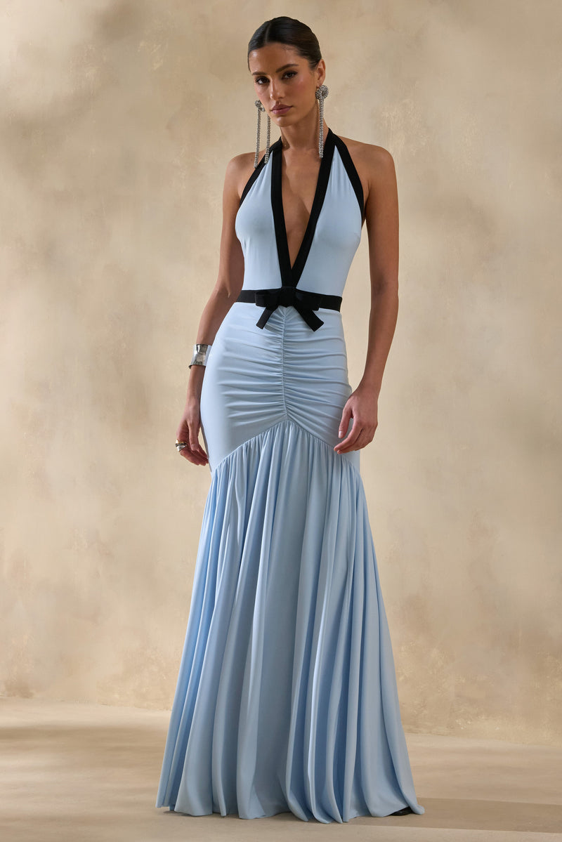 Cosmina | Vestido maxi azul empolvado con escote pronunciado y detalle de lazo