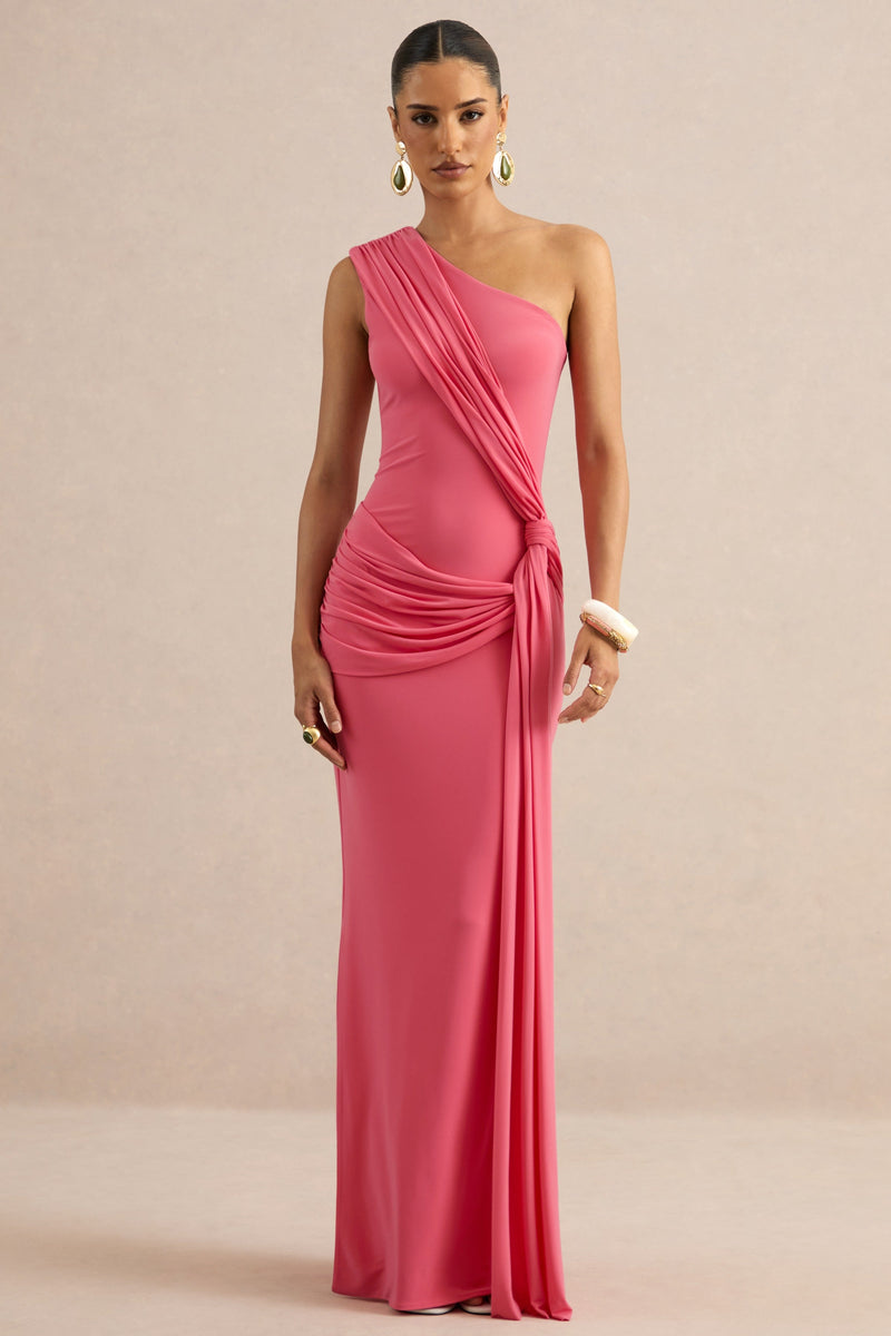 Lunoria | Vestido largo color coral con escote asimétrico y detalles fruncidos