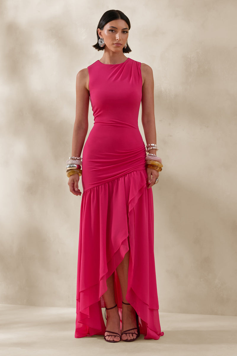 Noelia | Vestido maxi fucsia de cuello alto con detalles de volantes
