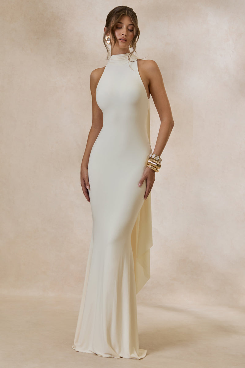 Cordy | Vestido maxi color crema de cuello alto con capa