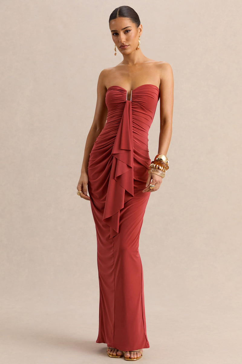 Chloe | Vestido maxi tipo bandeau color óxido con detalles de volantes